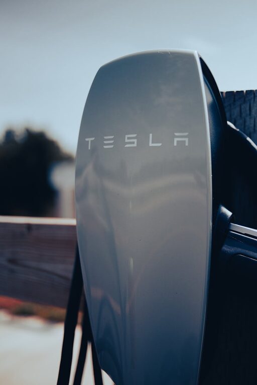 Jak stworzyć domową stację ładującą dla urządzeń elektronicznych
